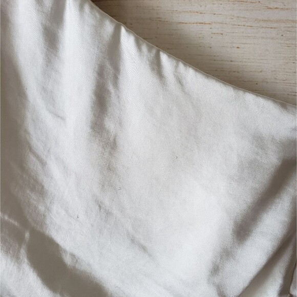 Elliatt Revolve Cassini White One Shoulder Satin Dress Wedding Special Occasion - Picture 13 of 15